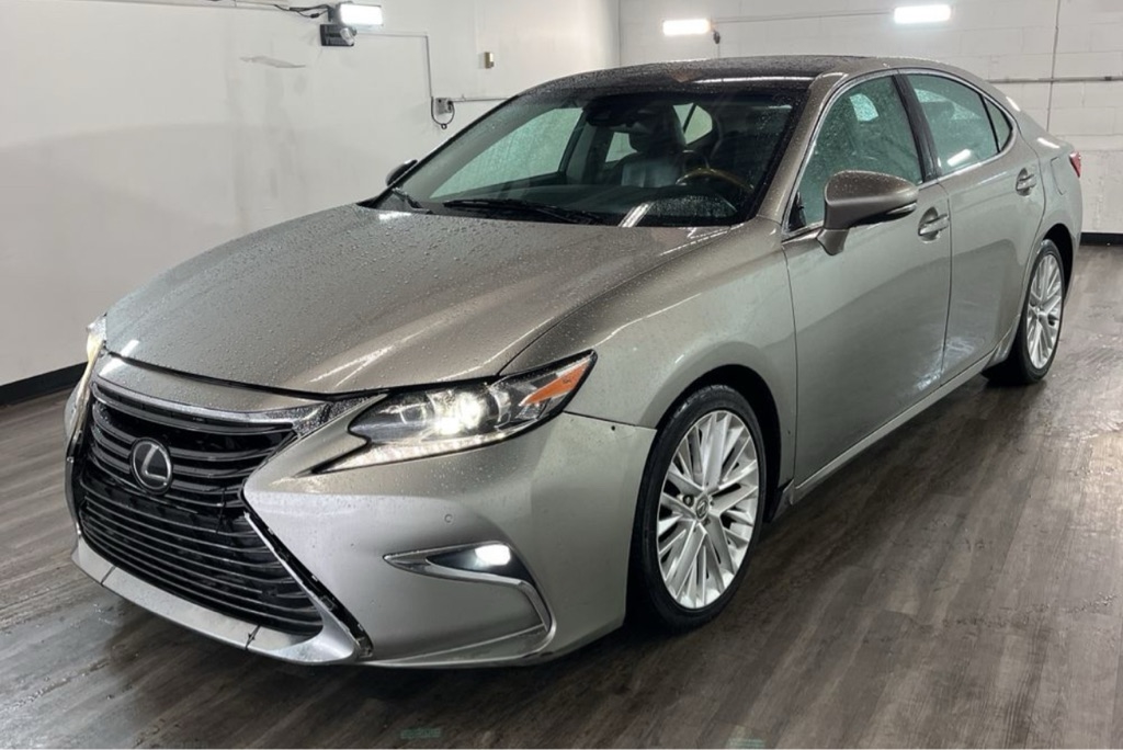 2016 Lexus ES 350 Sedan