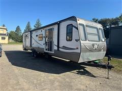 2015 Keystone Unknown 