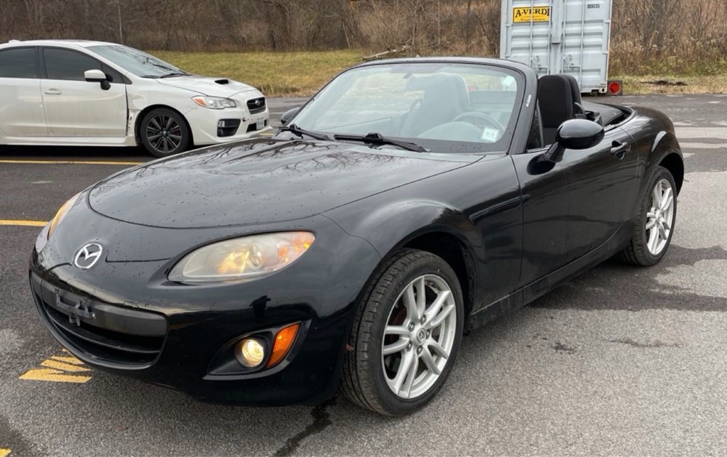 2011 Mazda MX-5 Miata Sport