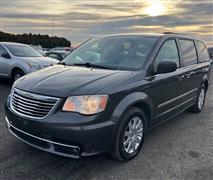 2015 Chrysler Town & Country 