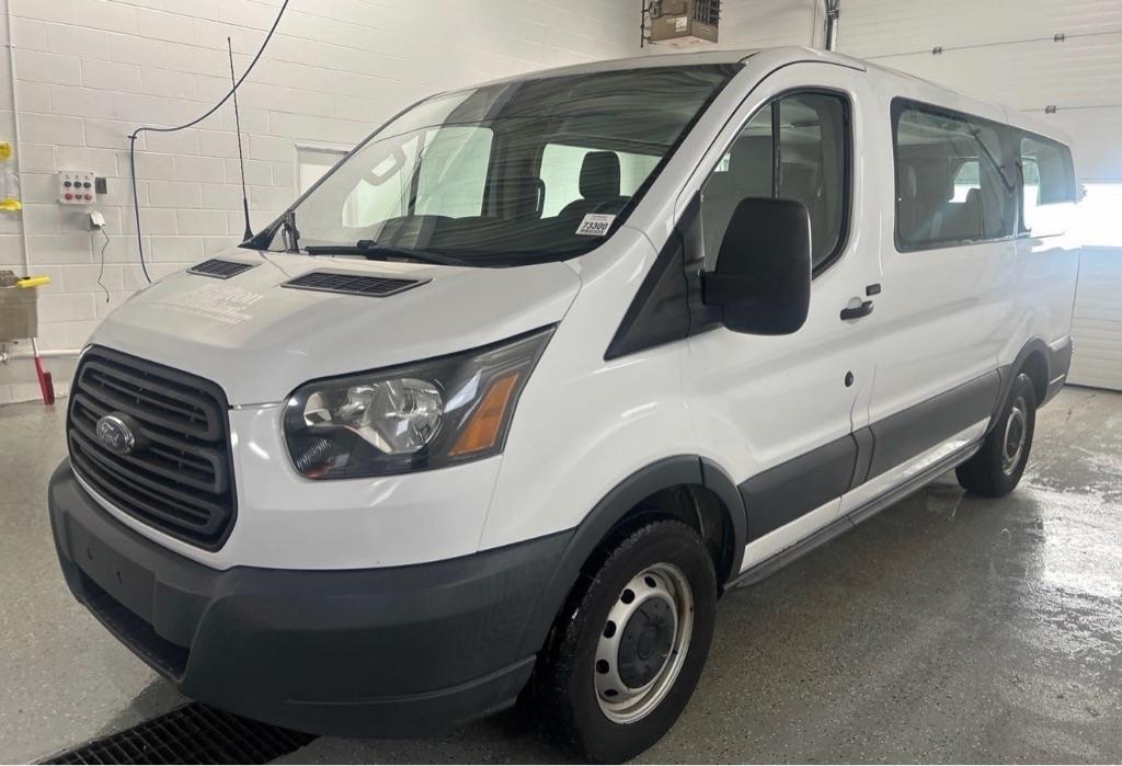 2016 Ford Transit 150 Wagon Low Roof XL w/Sliding Pass. 130-in. WB