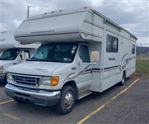 2004 Ford Econoline 