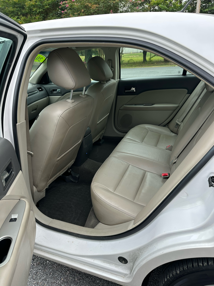 Ford Fusion I4 SEL 2011