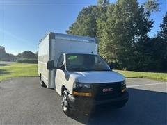 2021 GMC Savana Commercial Cutaway 