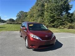 2015 Toyota Sienna 