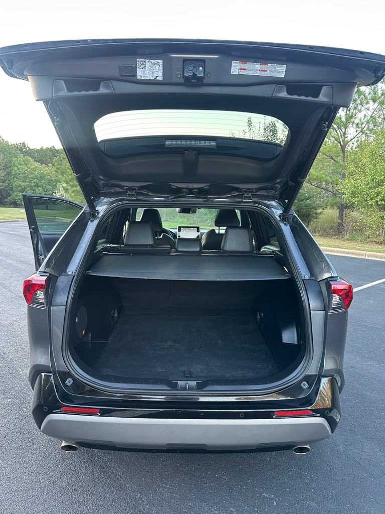 Toyota RAV4 Hybrid XSE 2022 Toyota RAV4 Hybrid XSE 2022