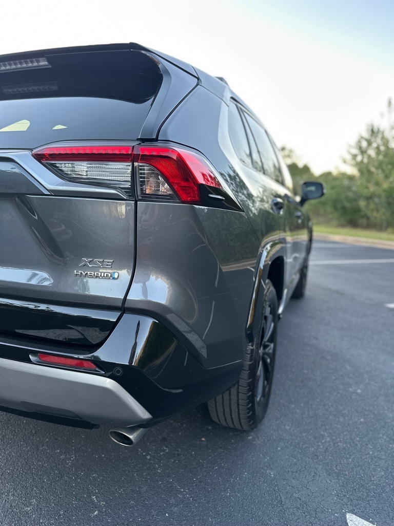Toyota RAV4 Hybrid XSE 2022 Toyota RAV4 Hybrid XSE 2022