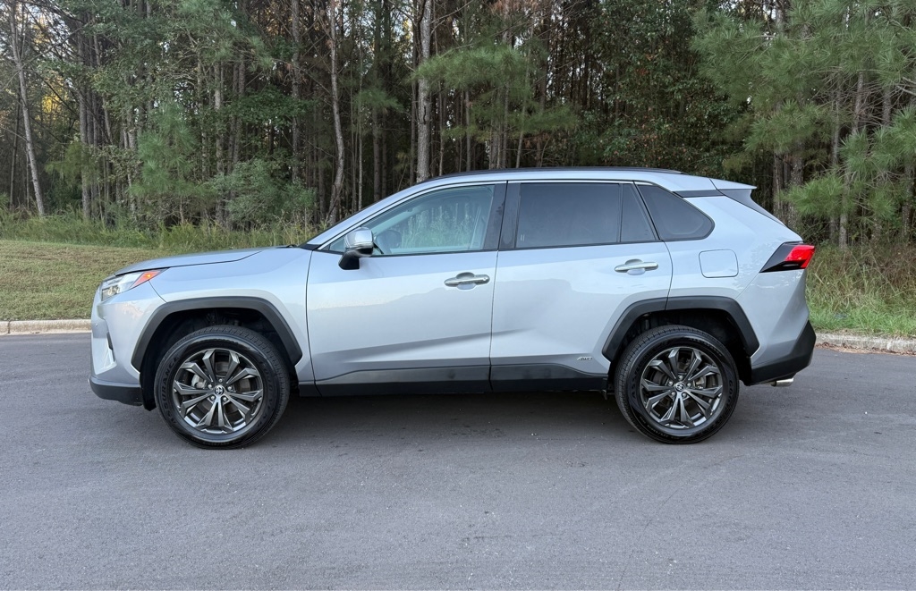 Toyota RAV4 Hybrid Limited 2023