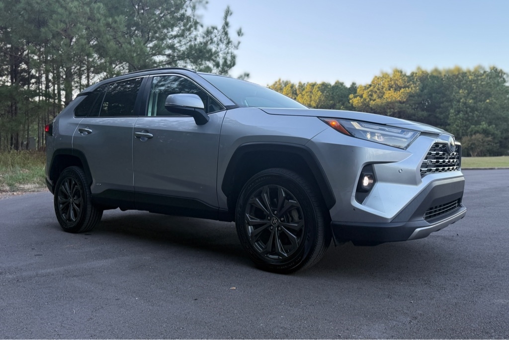 Toyota RAV4 Hybrid Limited 2023