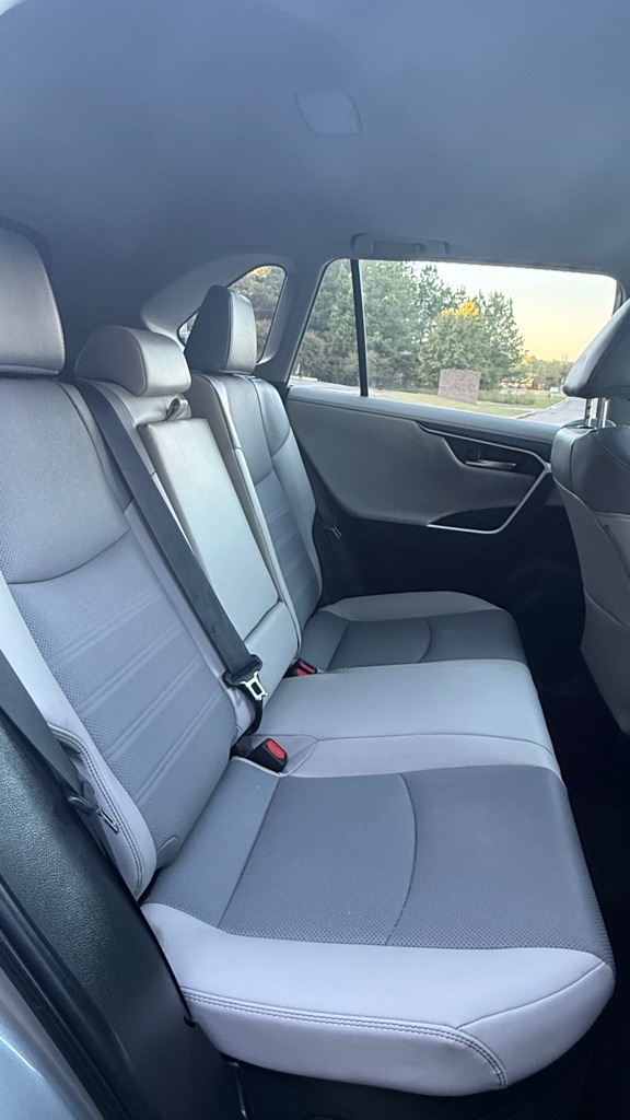 Toyota RAV4 Hybrid Limited 2023