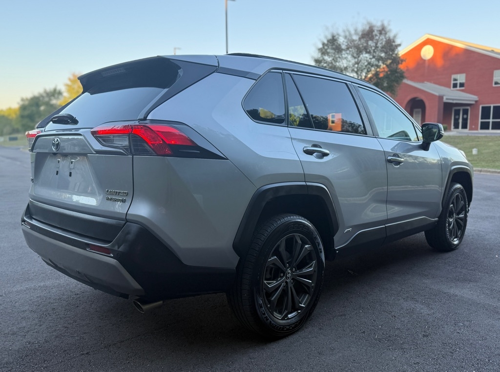 Toyota RAV4 Hybrid Limited 2023