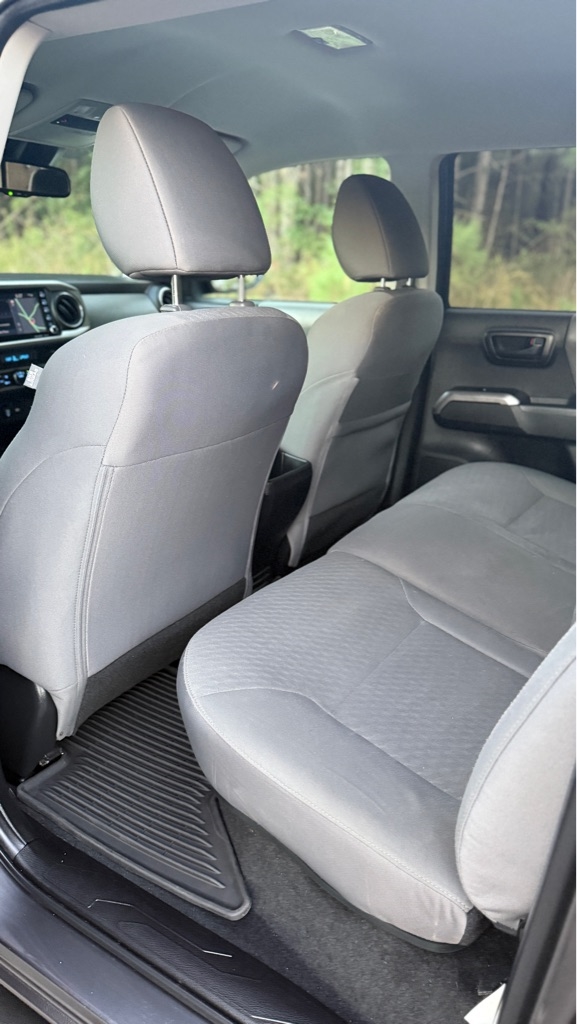 Toyota Tacoma SR5 Double Cab 4WD V6 2023 Toyota Tacoma SR5 Double Cab 4WD V6 2023