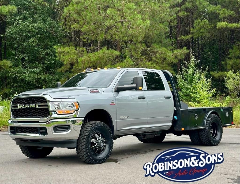 2020 RAM 3500 Tradesman Crew Cab 4WD SWB