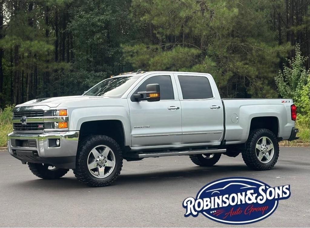 2017 Chevrolet Silverado 2500HD LTZ Crew Cab 4WD