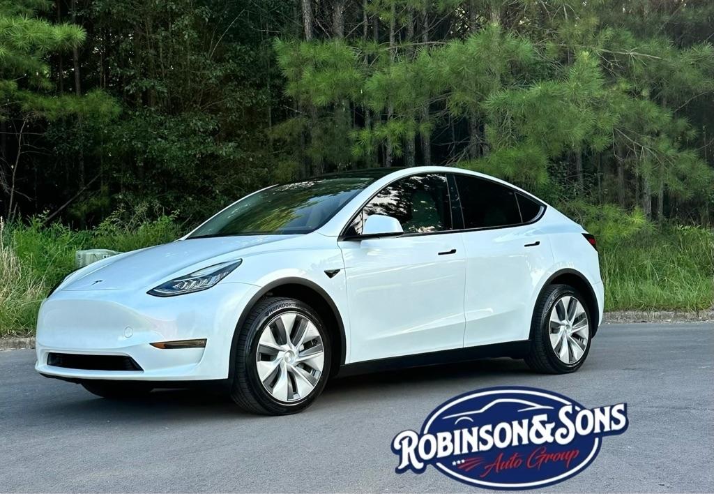 2023 Tesla Model Y Long Range