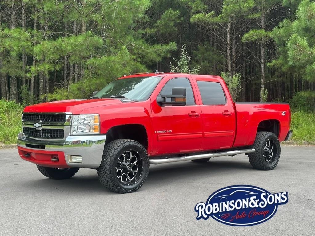 2009 Chevrolet Silverado 2500HD LTZ Crew Cab Long Box 4WD