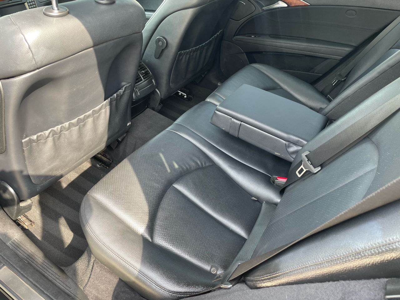 2009 Mercedes Benz E Wagon 4MATIC photo 2
