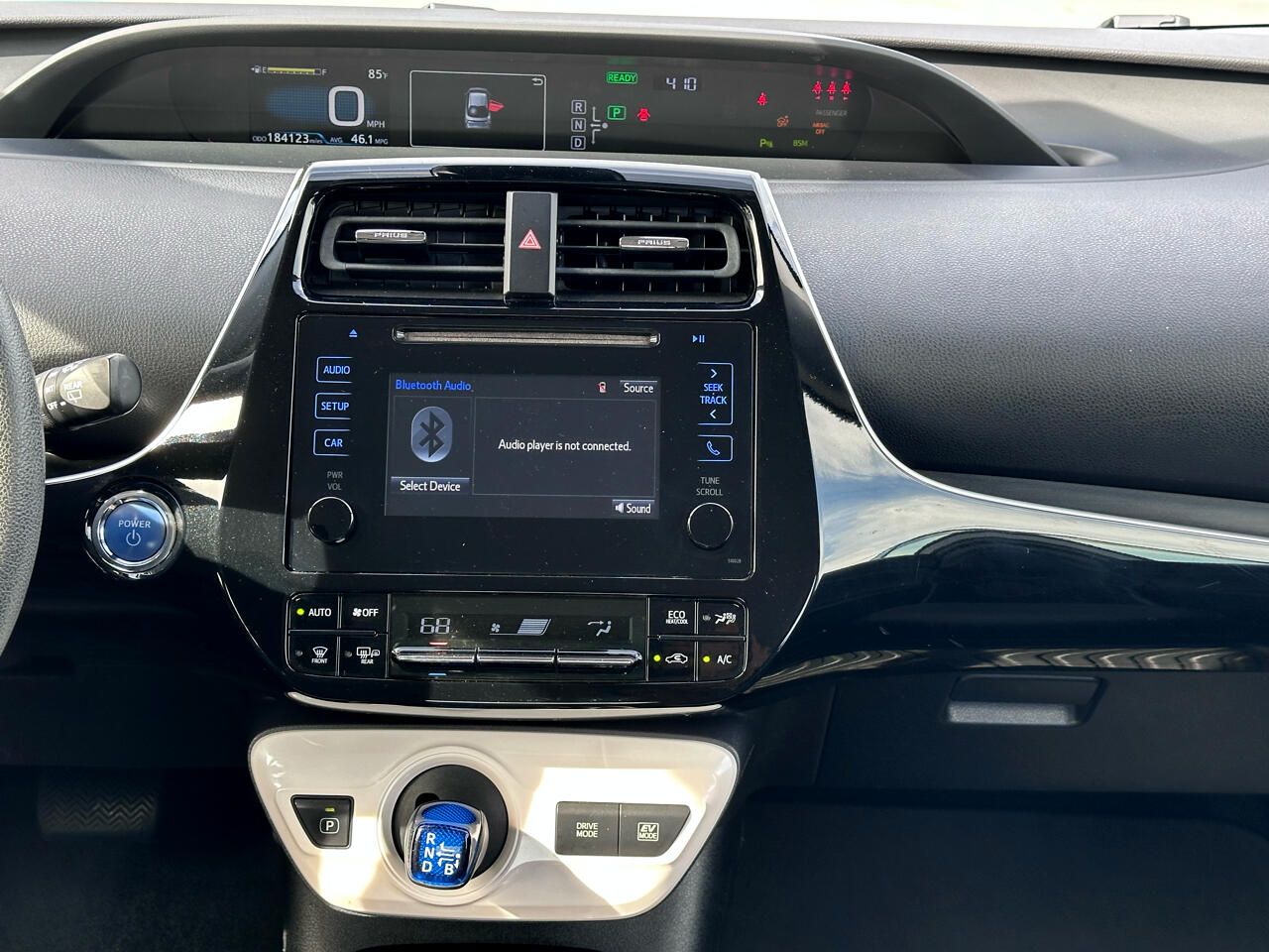 Toyota Prius Two 2018 Toyota Prius Two 2018