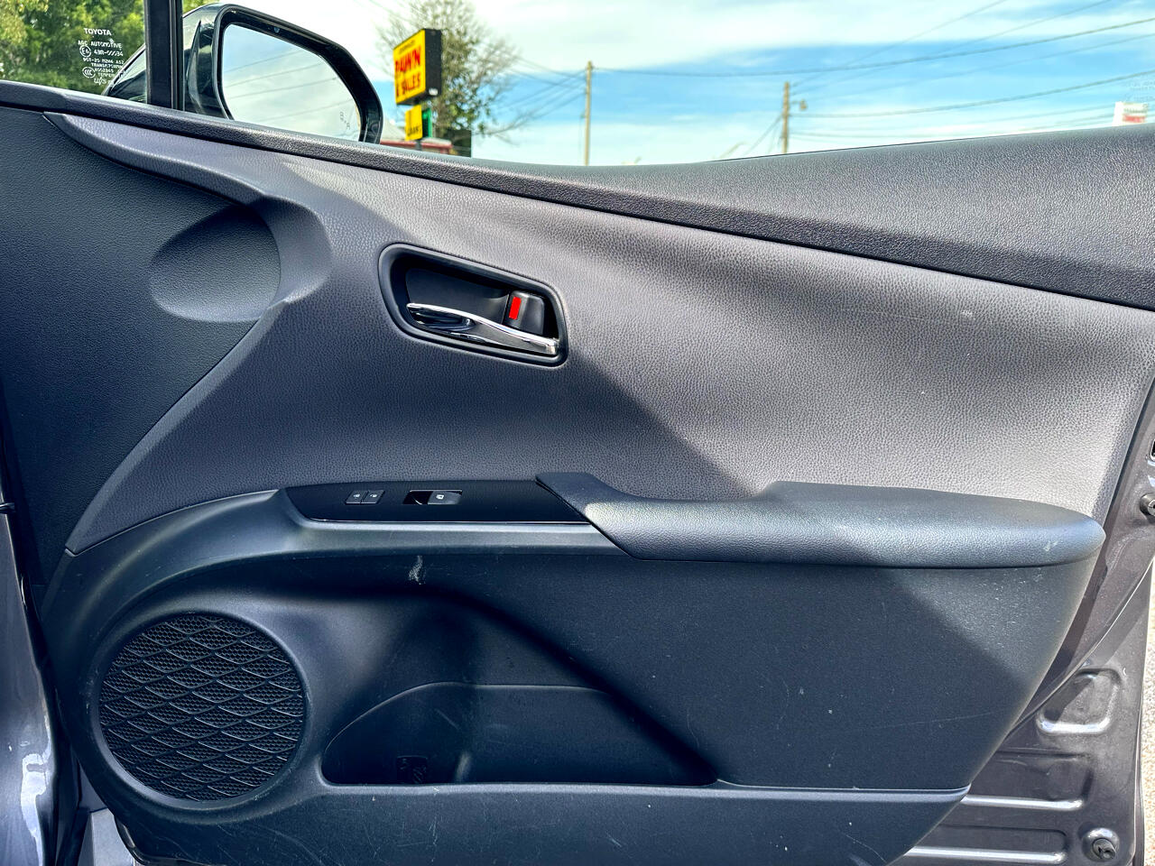 Toyota Prius Two 2018 Toyota Prius Two 2018