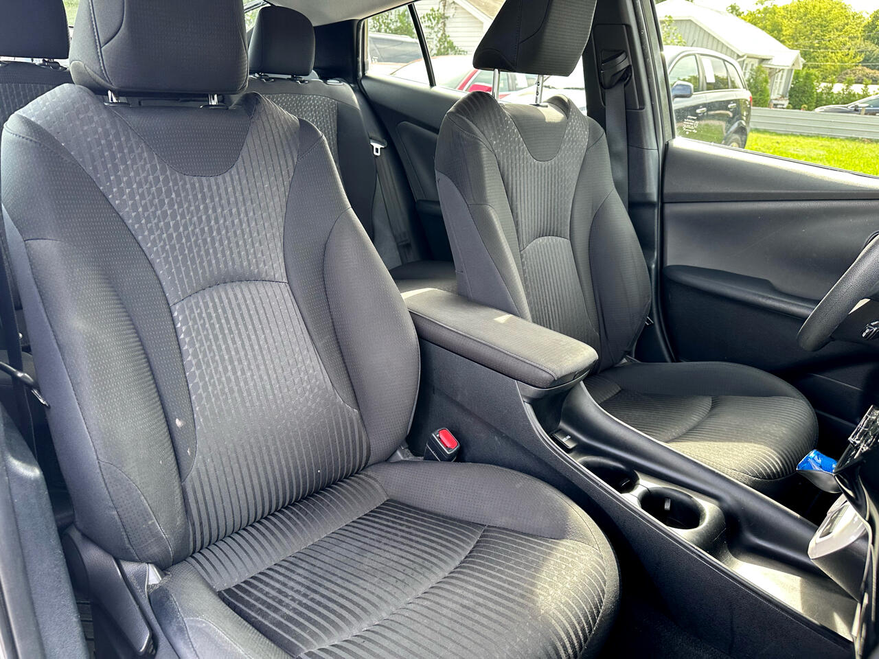 Toyota Prius Two 2018 Toyota Prius Two 2018