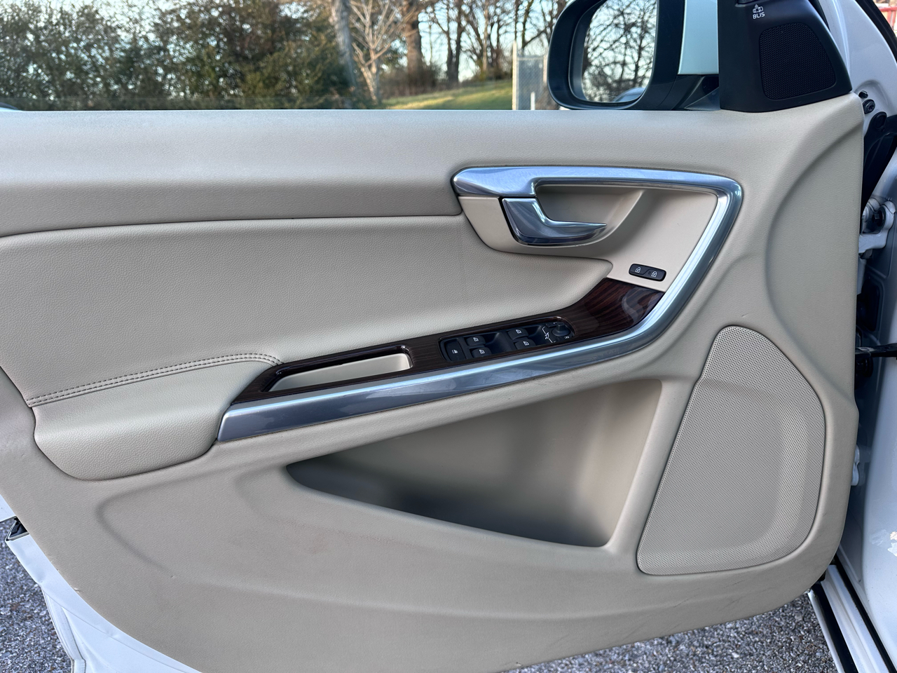 Volvo V60 T5 Premier AWD 2015