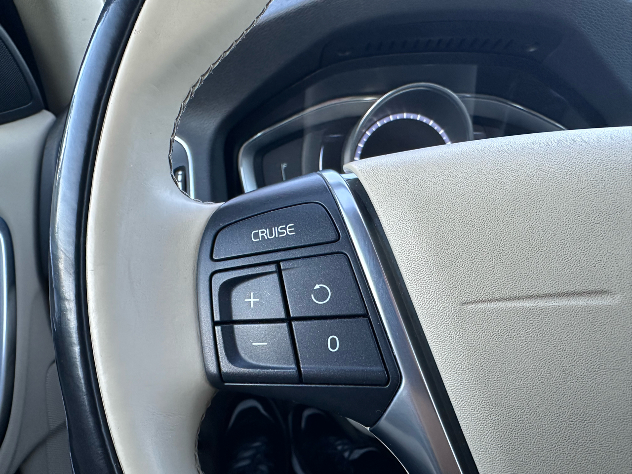 Volvo V60 T5 Premier AWD 2015