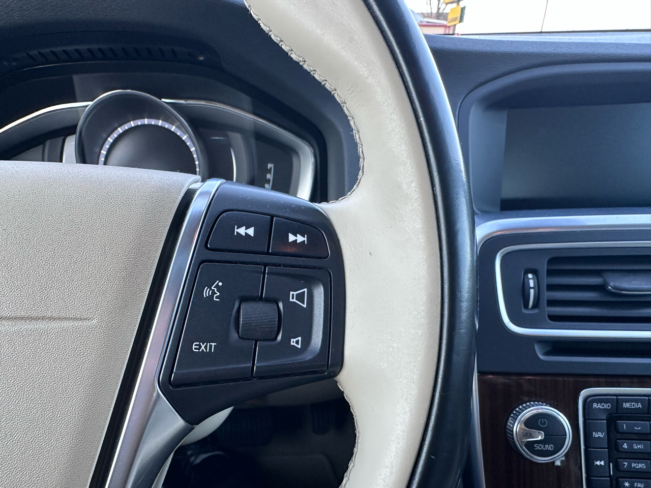 Volvo V60 T5 Premier AWD 2015