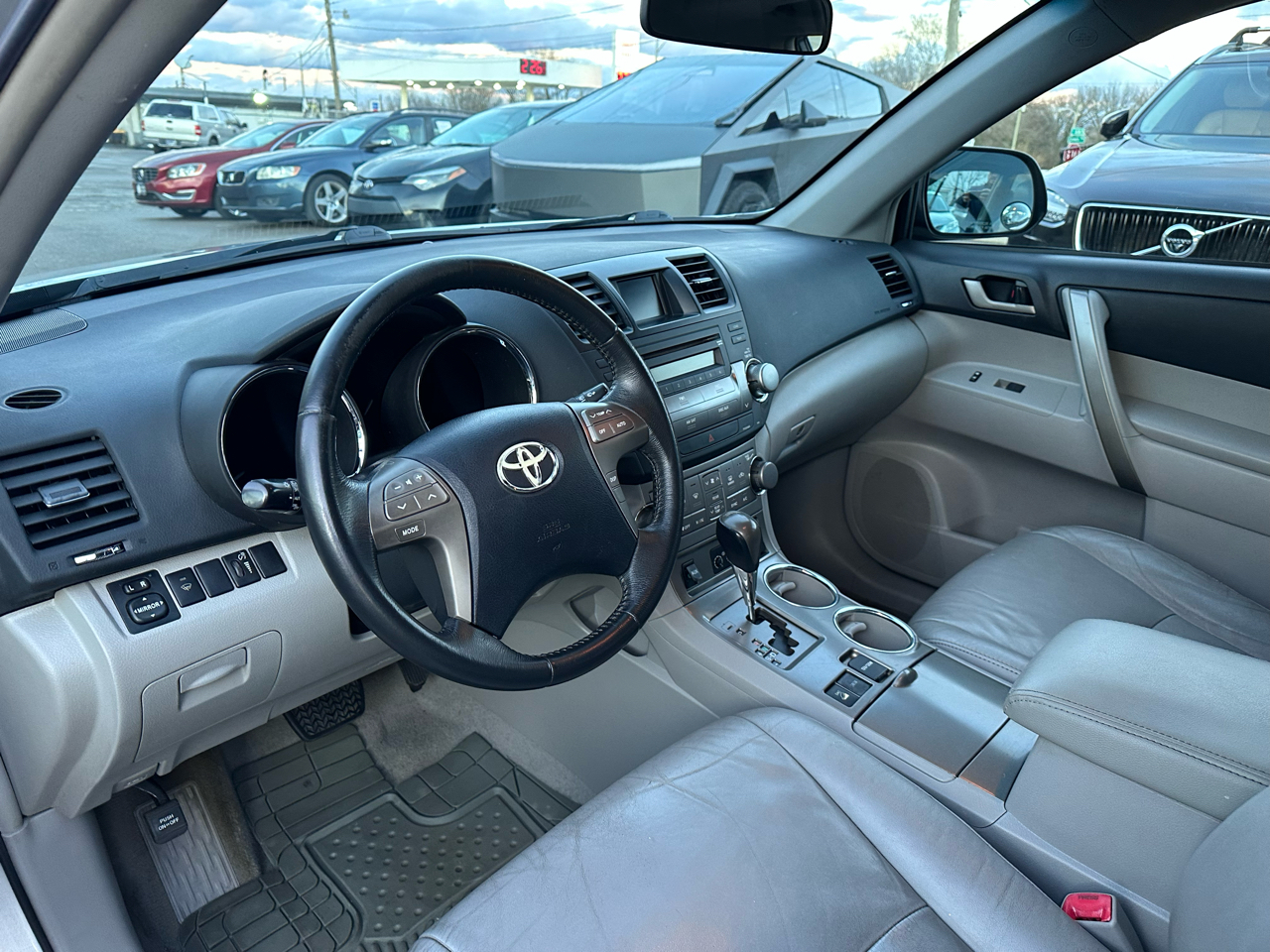 Toyota Highlander Sport 4WD 2010
