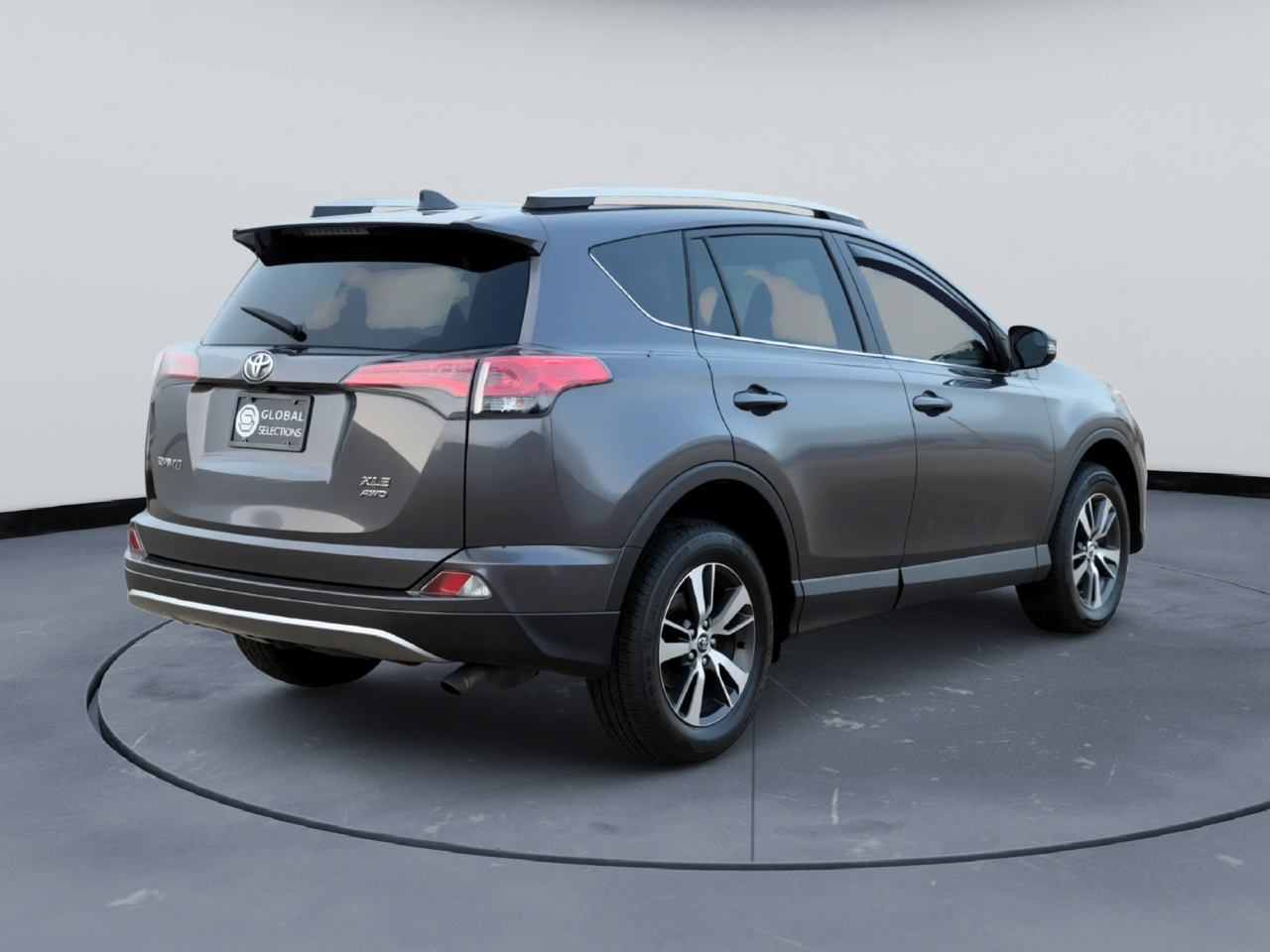 Toyota RAV4 XLE AWD 2017