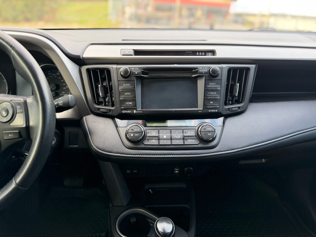 Toyota RAV4 XLE AWD 2017