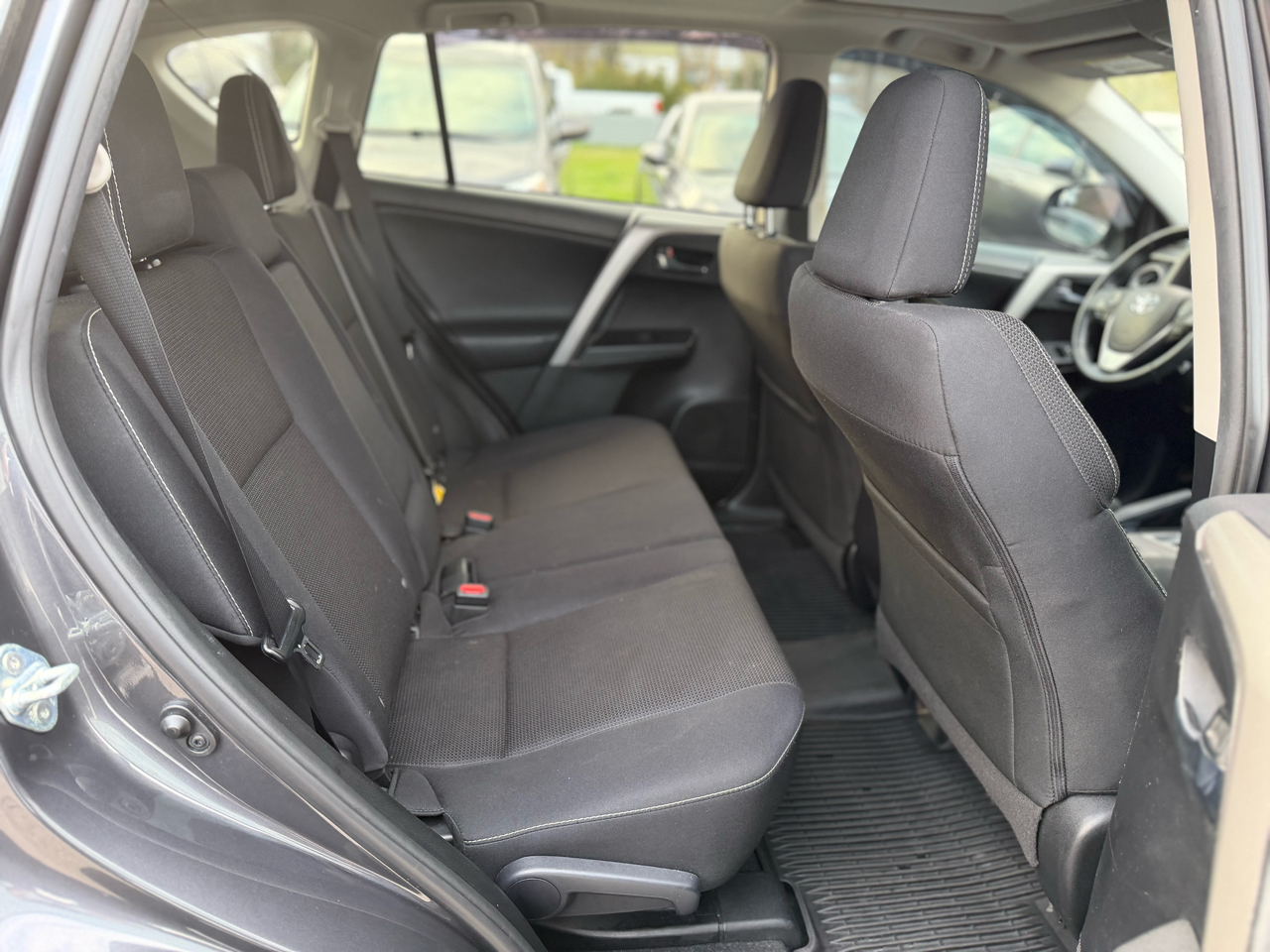 Toyota RAV4 XLE AWD 2017