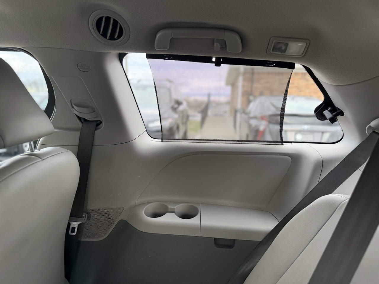 Toyota Sienna XLE FWD 8-Passenger V6 2014