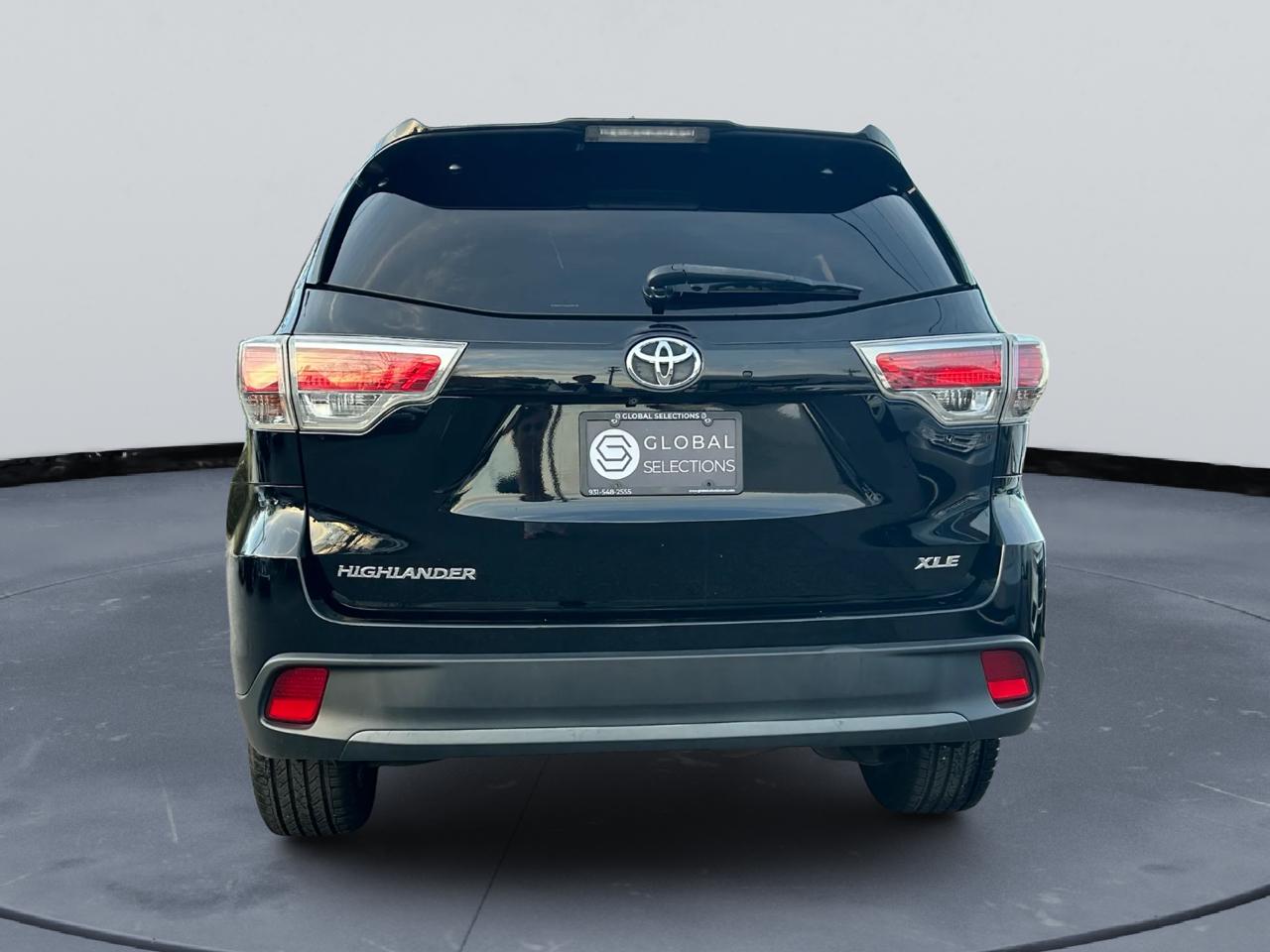 Toyota Highlander XLE FWD V6 2016