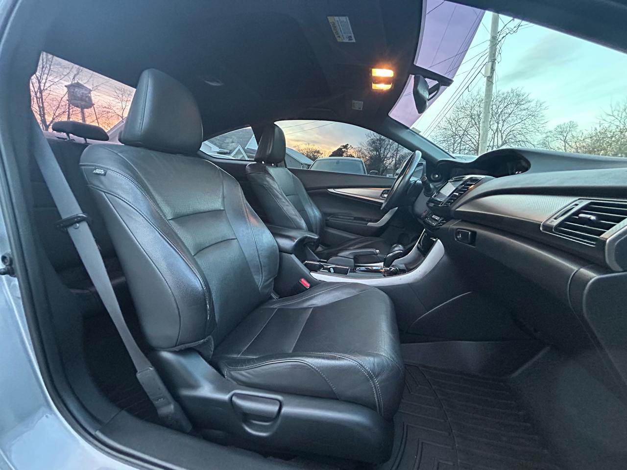 Honda Accord EX-L V6 Coupe AT 2017