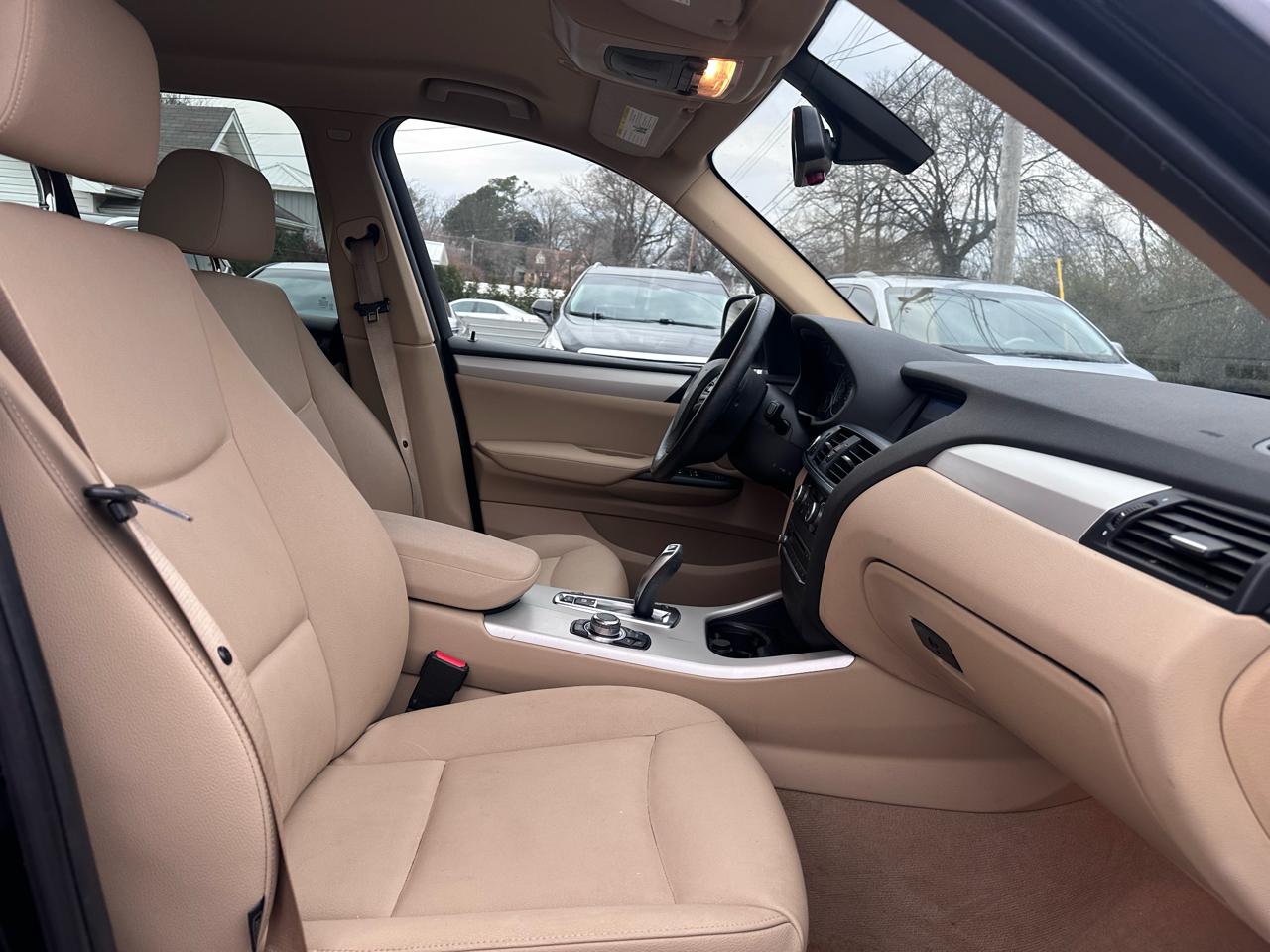 BMW X3 xDrive28i 2011