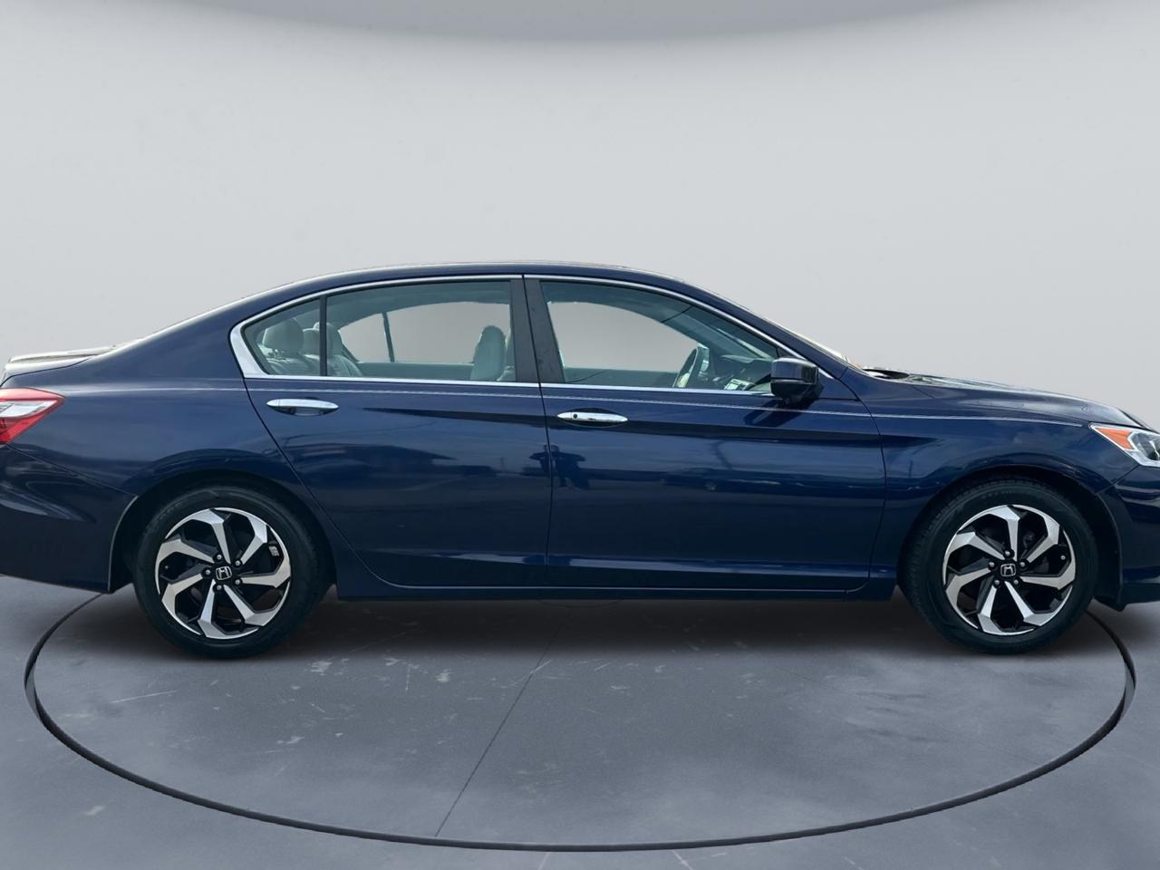 Honda Accord EX Sedan CVT 2016