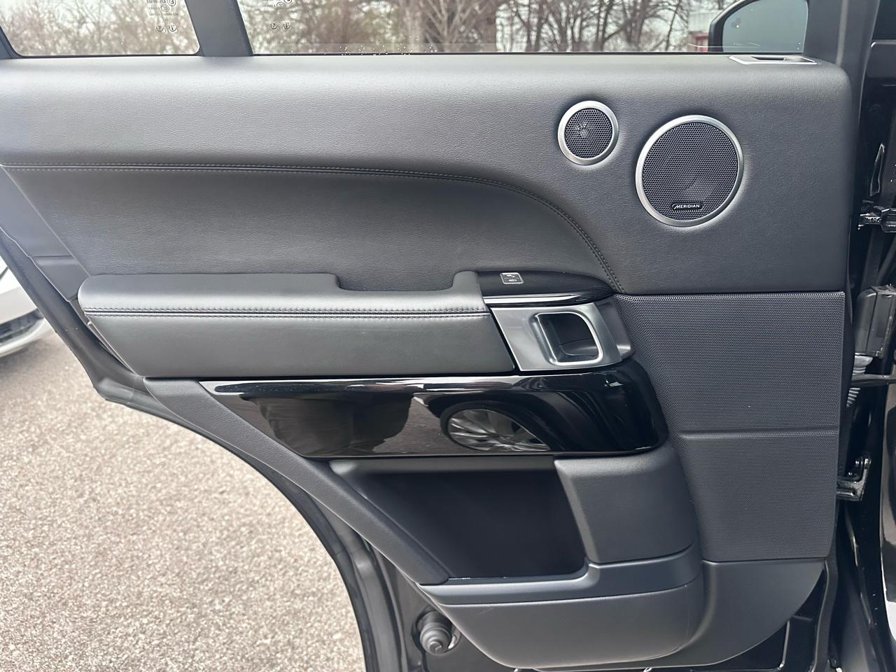 Land Rover Range Rover Supercharged 2016