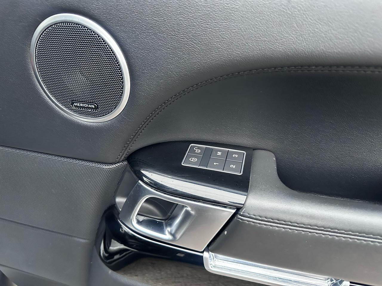 Land Rover Range Rover Supercharged 2016