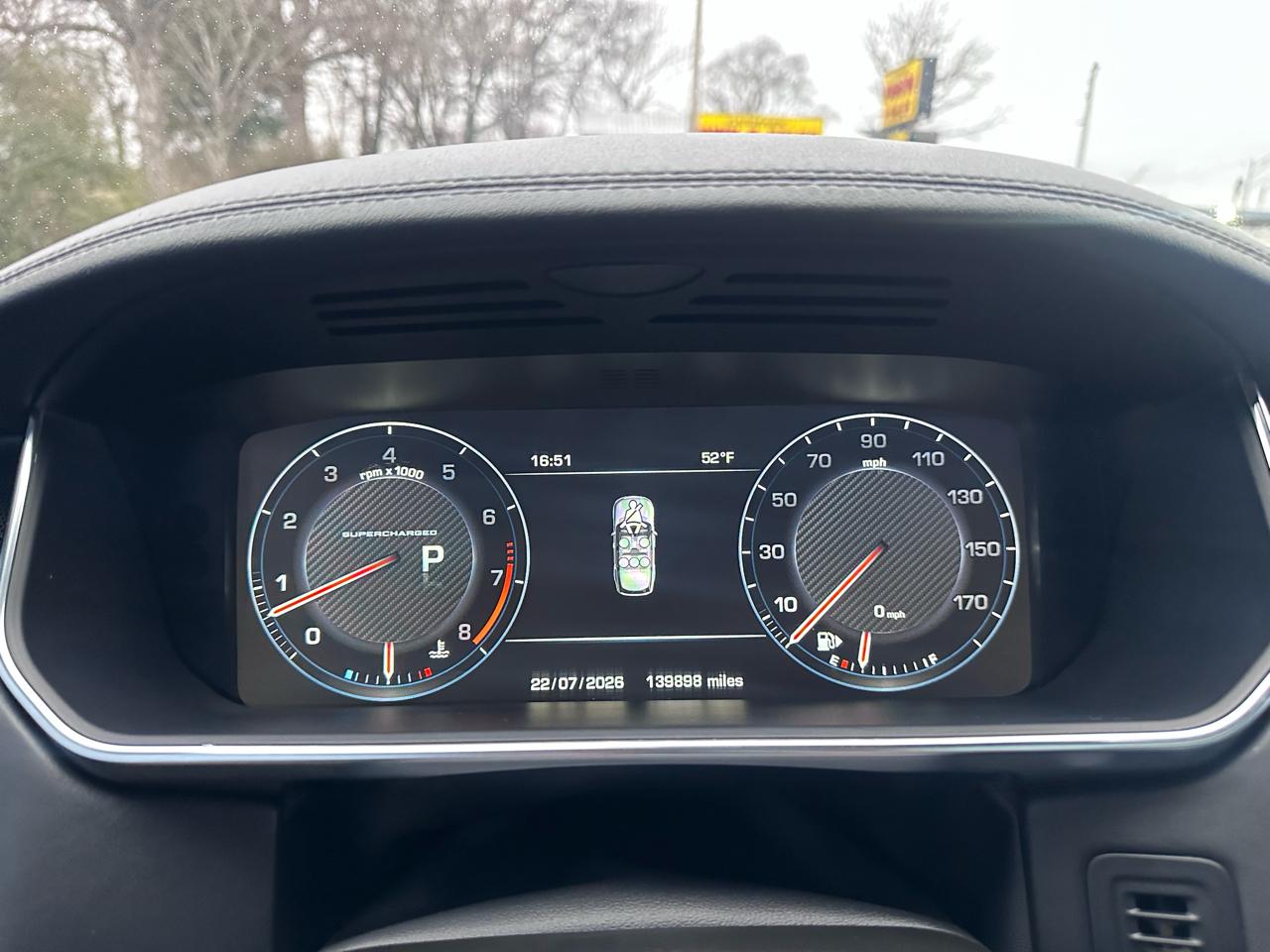 Land Rover Range Rover Supercharged 2016