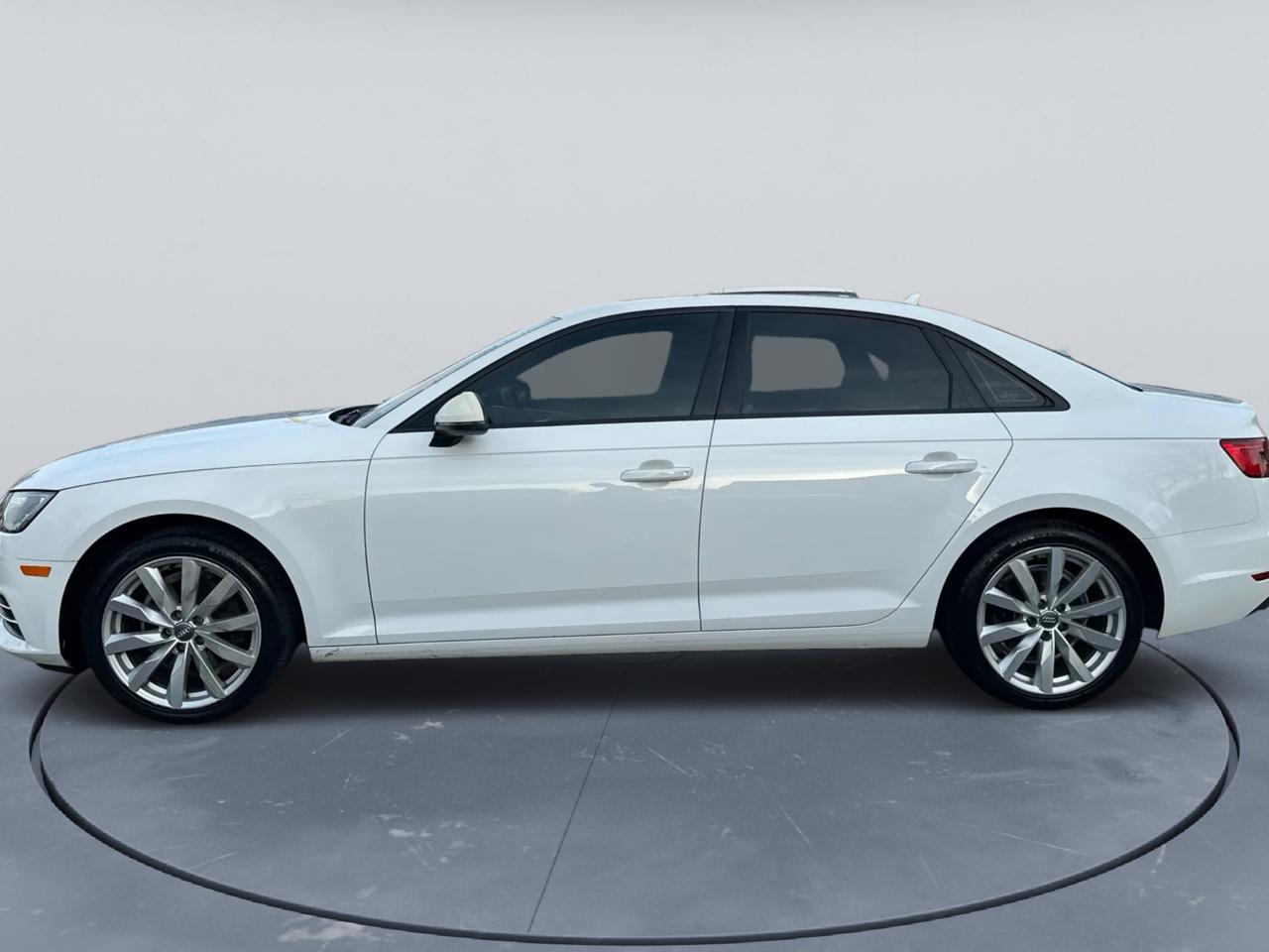 Audi A4 2.0T Premium Sedan 2017