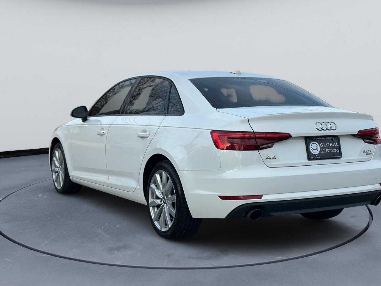 Audi A4 2.0T Premium Sedan 2017