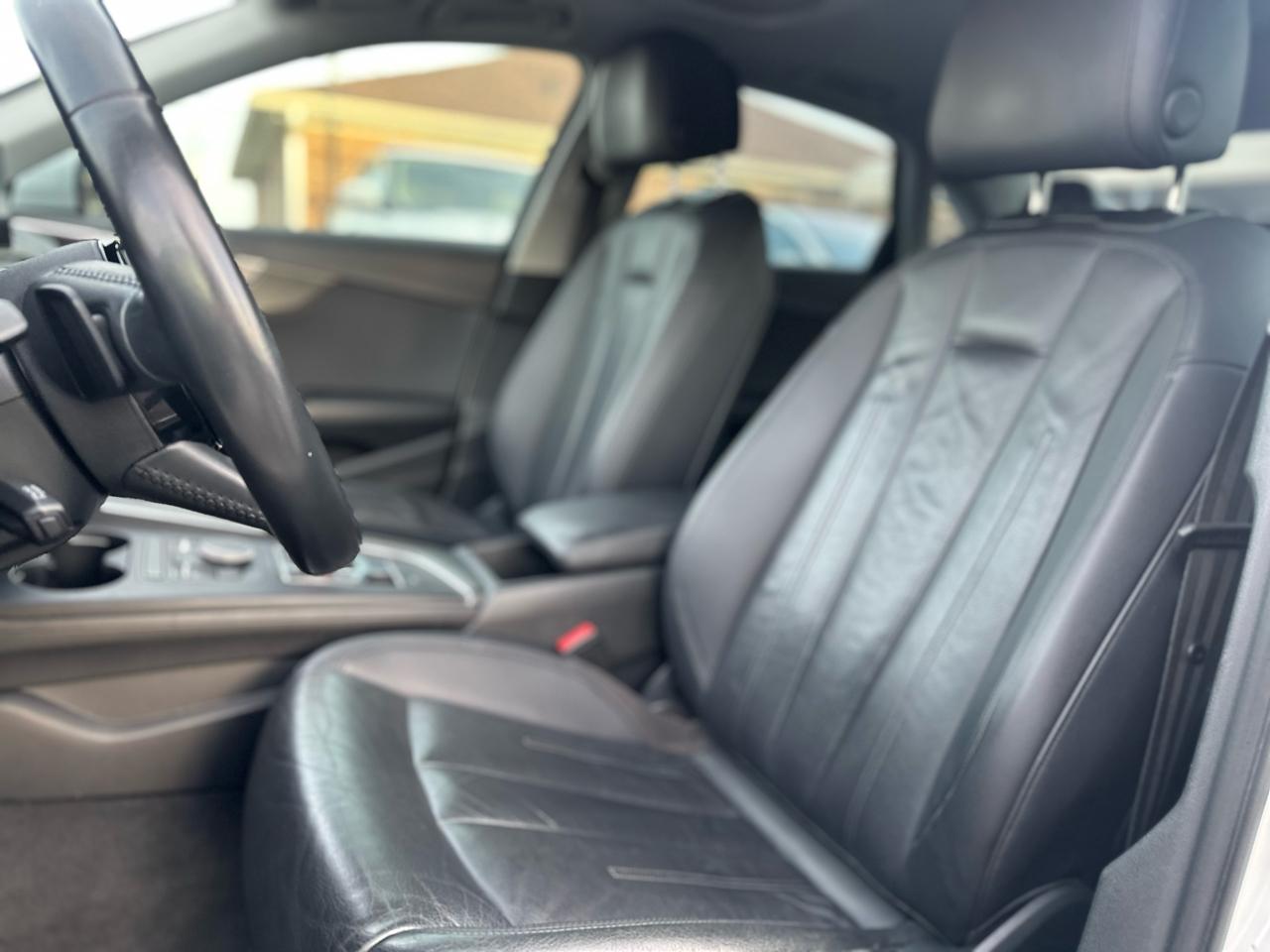 Audi A4 2.0T Premium Sedan 2017