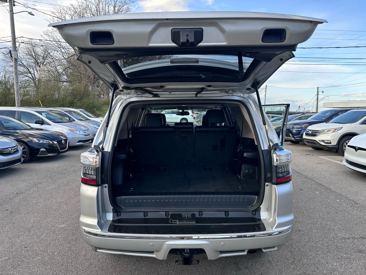 Toyota 4Runner SR5 4WD 2015