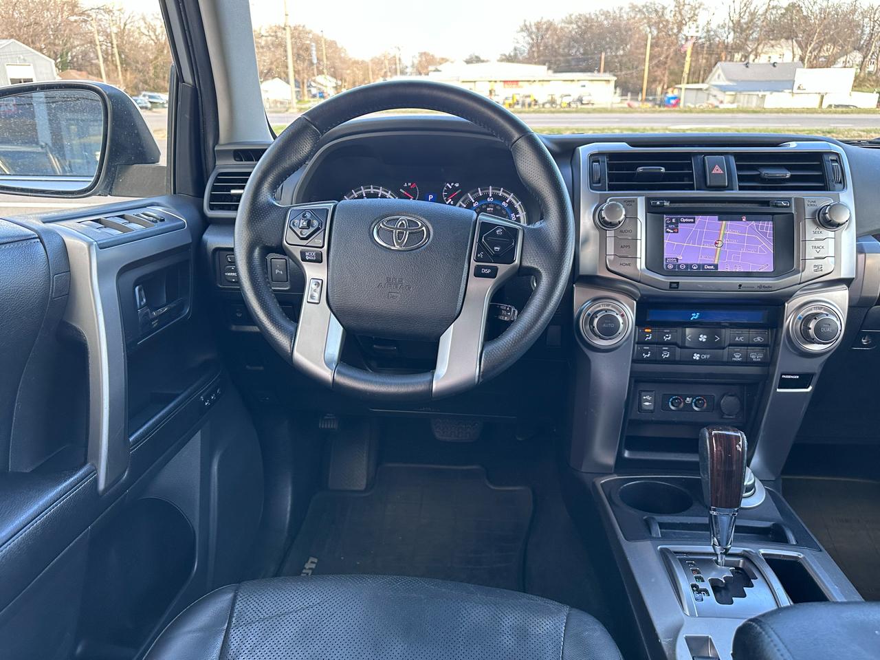 Toyota 4Runner SR5 4WD 2015