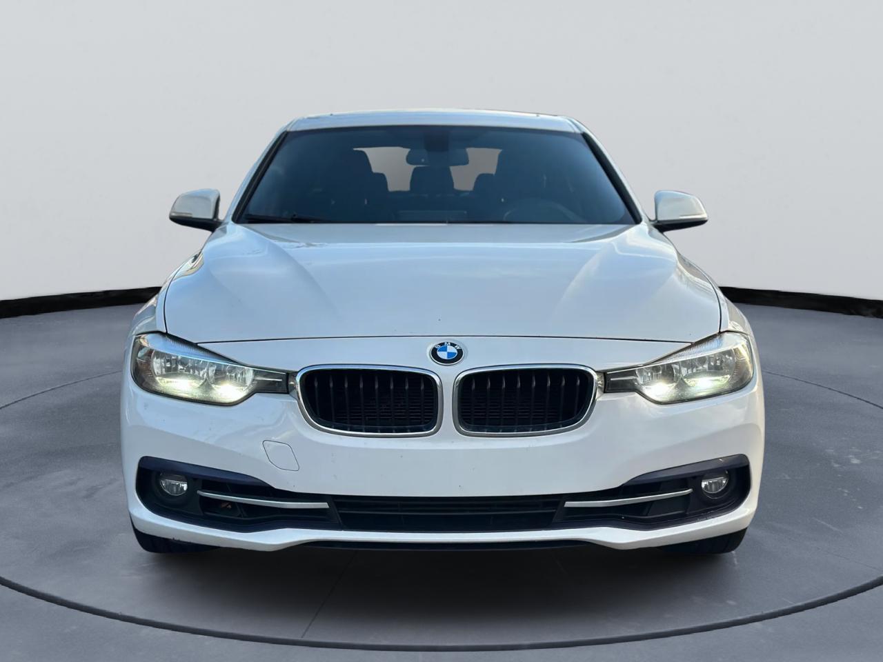 BMW 3-Series 328i Sedan 2016