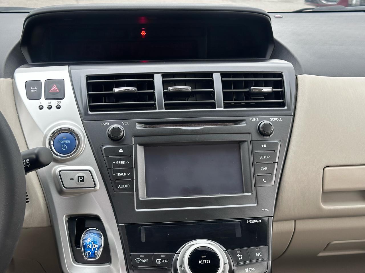 Toyota Prius V Three 2014