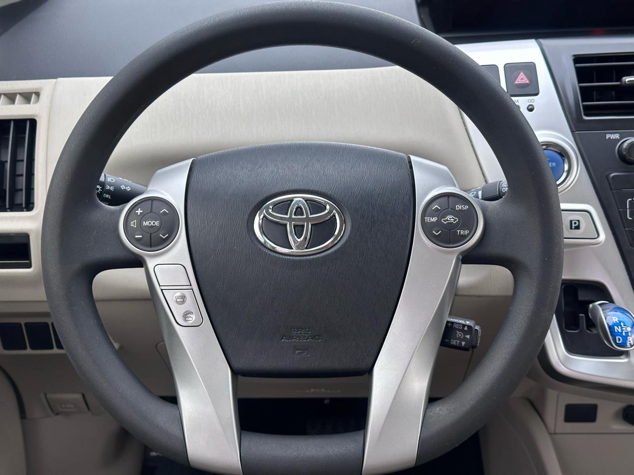 Toyota Prius V Three 2014