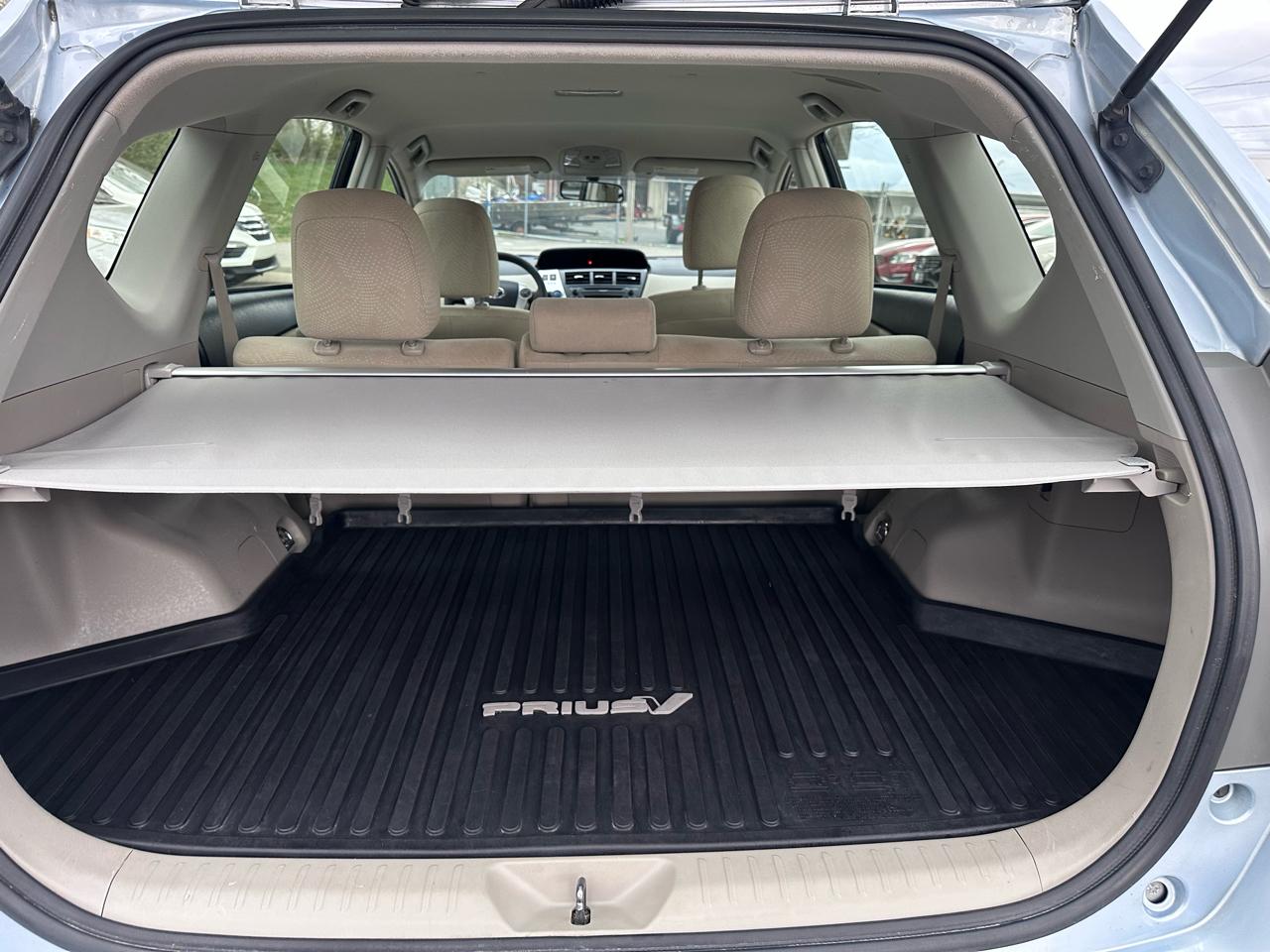 Toyota Prius V Three 2014