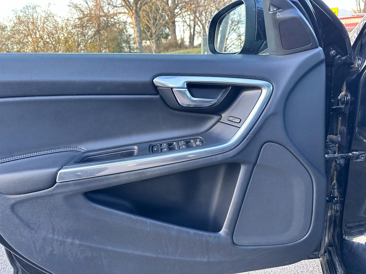 Volvo S60 2.5 Premier 4WD 2015