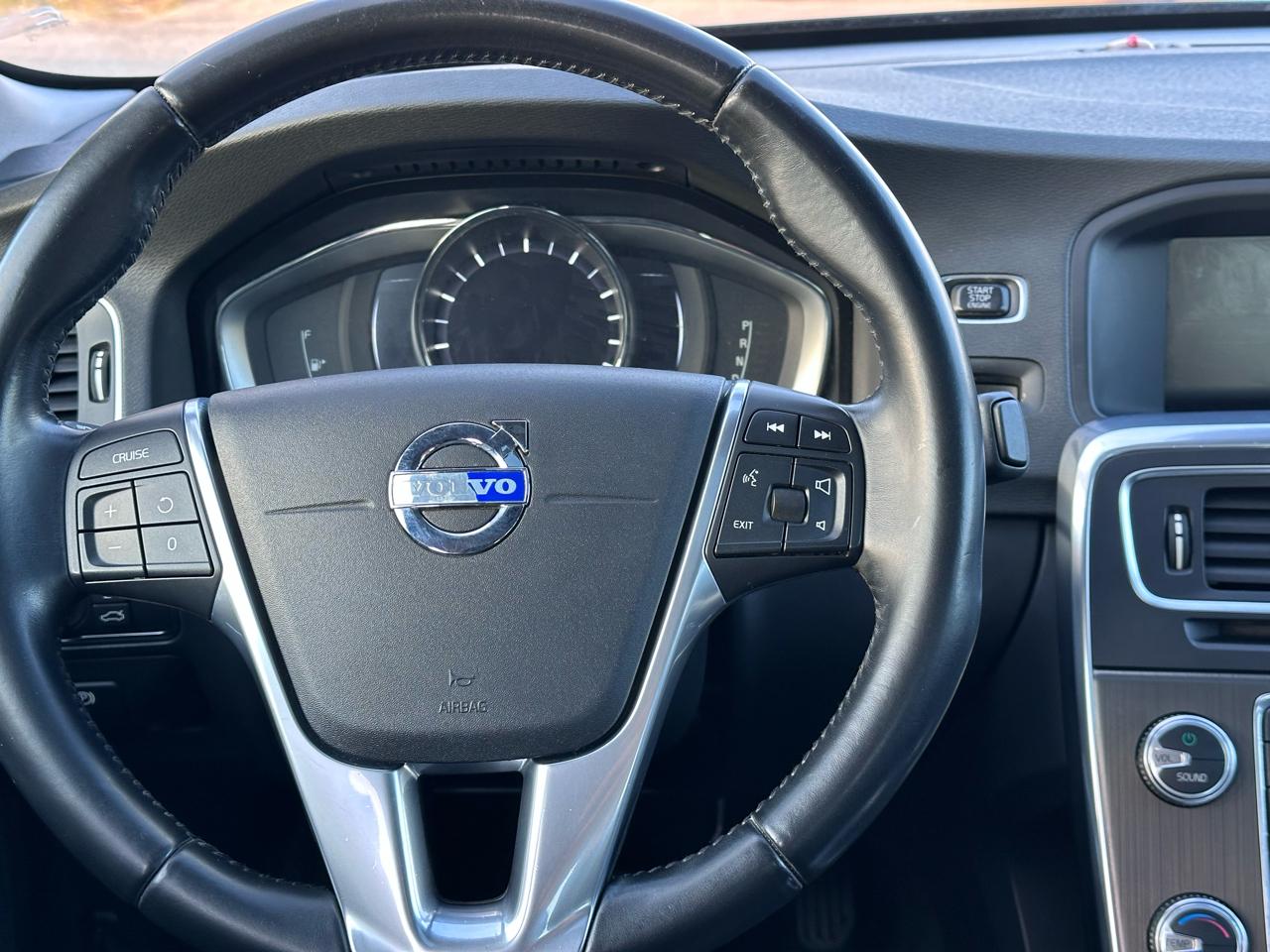 Volvo S60 2.5 Premier 4WD 2015